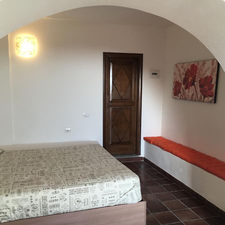 Montemarcello Room And Bathroom Ameglia Exterior photo