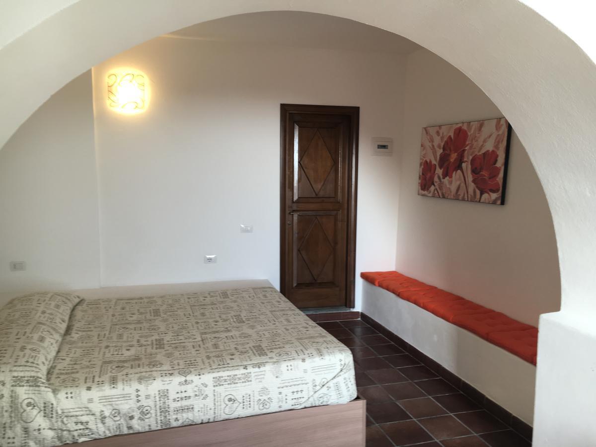 Montemarcello Room And Bathroom Ameglia Exterior photo